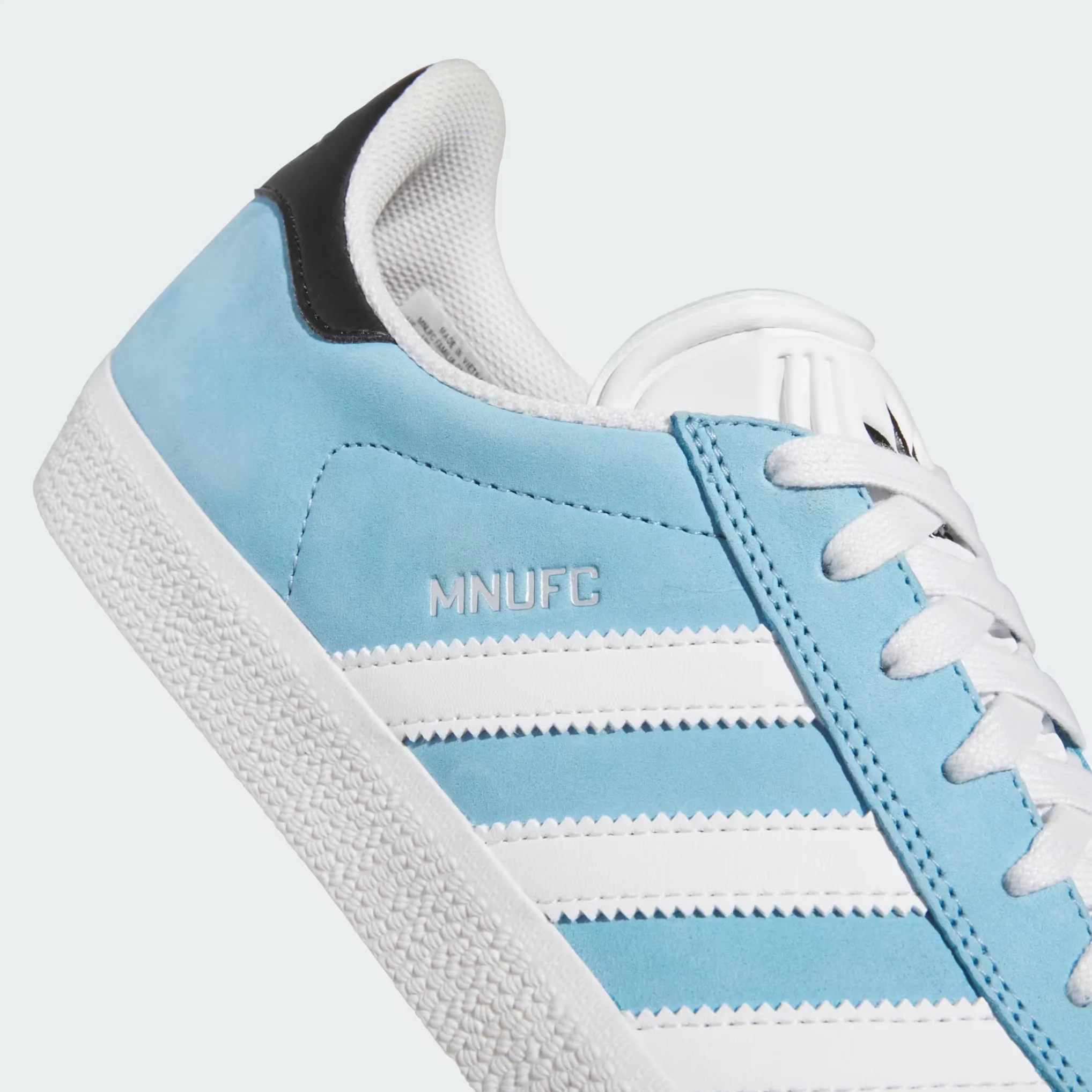 ADIDAS X MNUFC X FAMILIA GAZELLE ADV CRYSTAL WHITE / CORE BLACK / BETTER SCARLET - Image 2