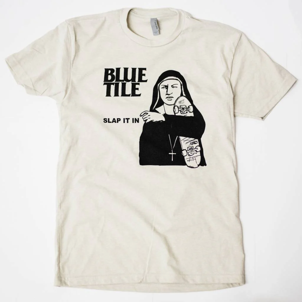 BLUETILE SLAP IT IN RMX T-SHIRT SAND / BLACK