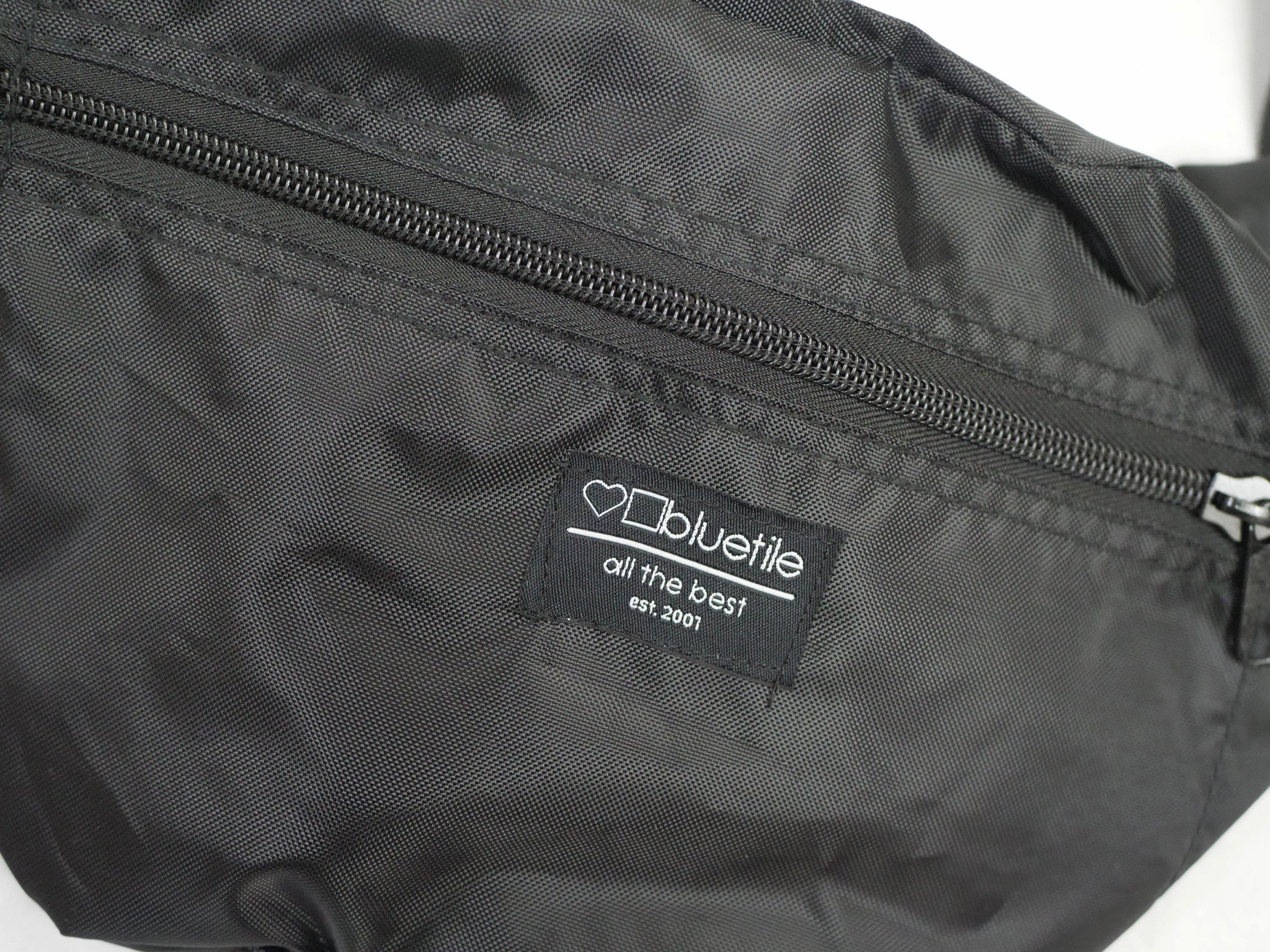 BLUETILE SURPLUS HIP PACK BLACK - Image 2