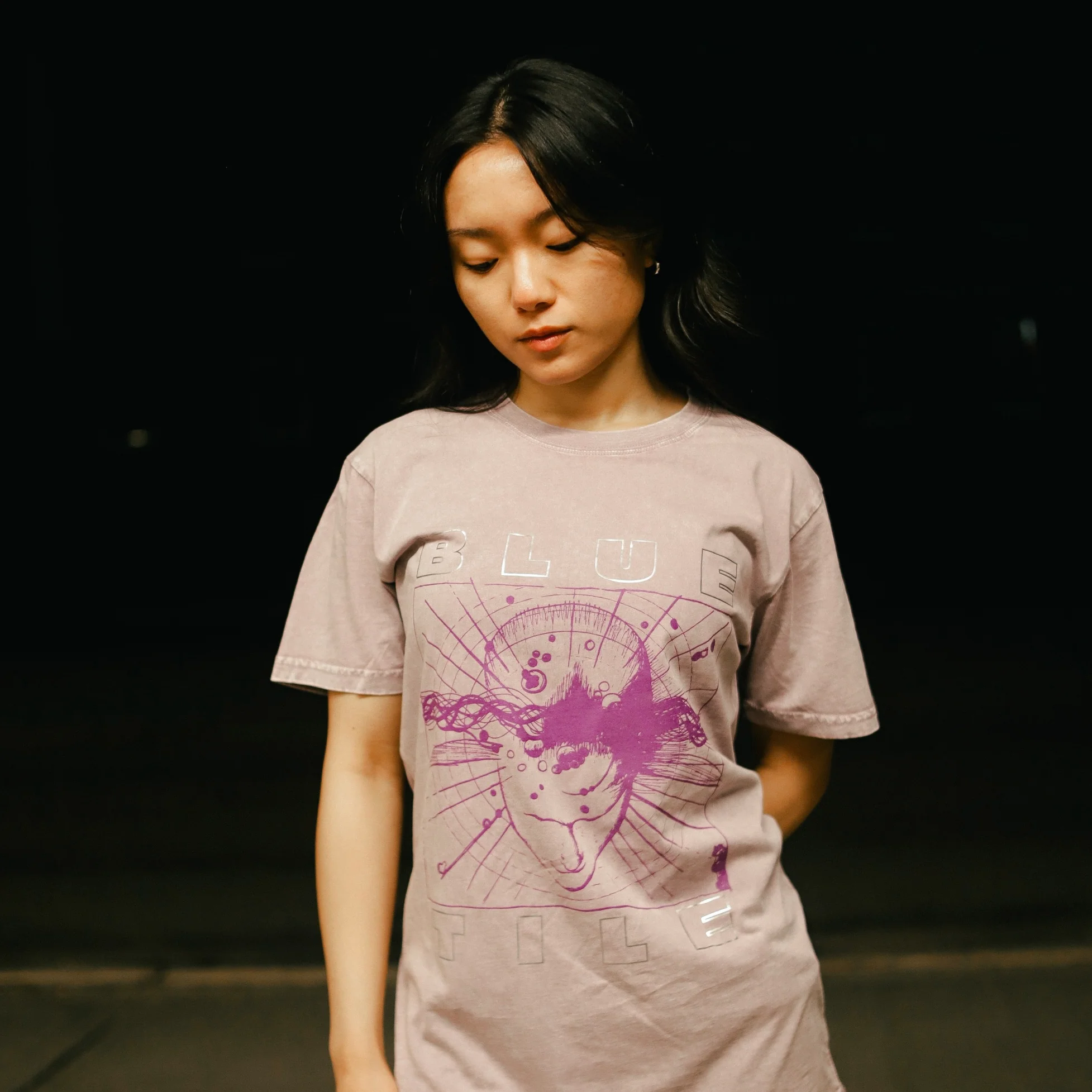 BLUETILE "WOKE" SILVER FOIL STONE WASHED TEE ORCHID - Image 2