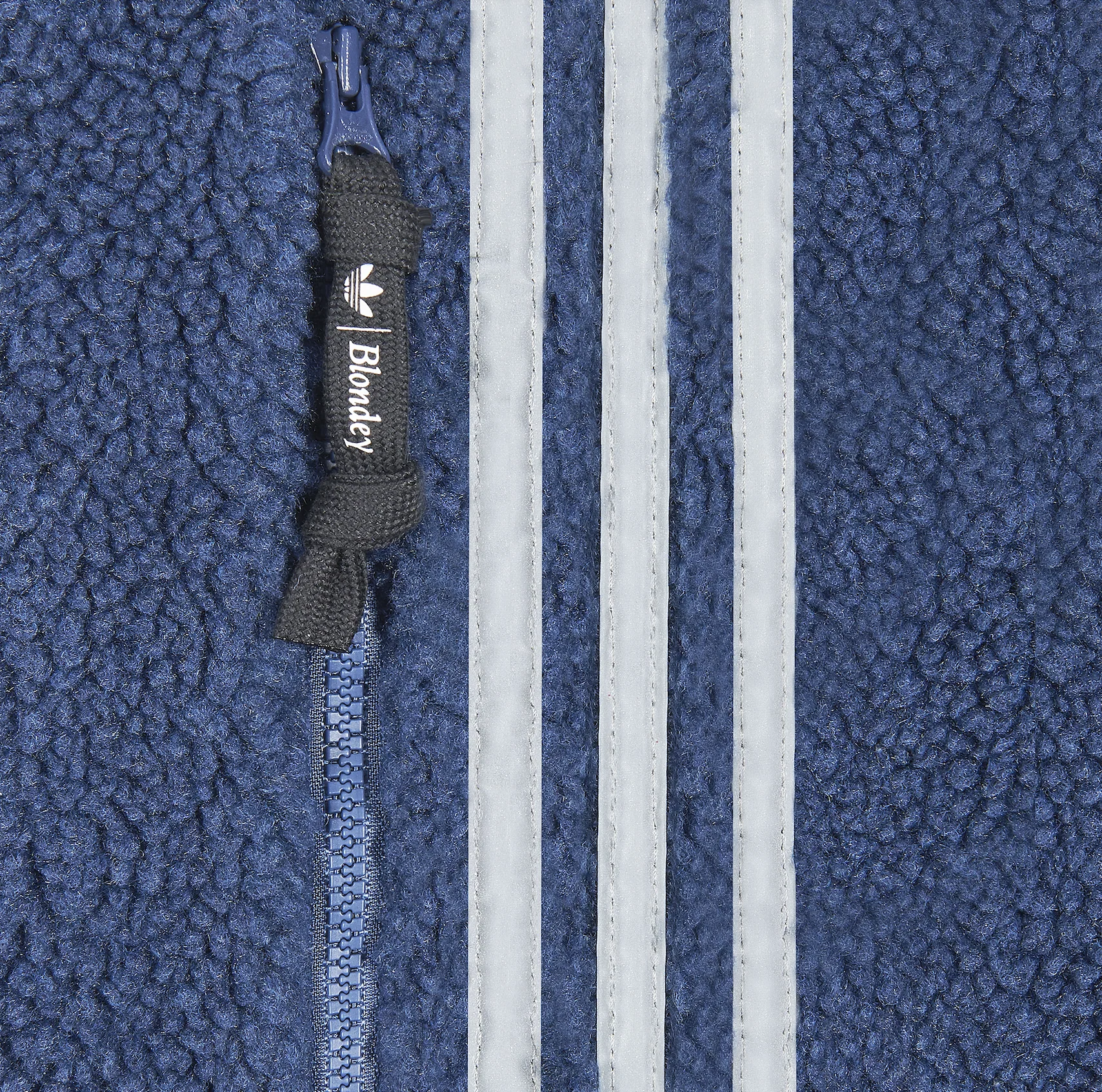 ADIDAS X BLONDEY SHERPA SHORT MINERAL BLUE - Image 3