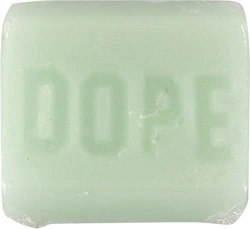 DOPE SKATEBOARD WAX WHITE SKUNK