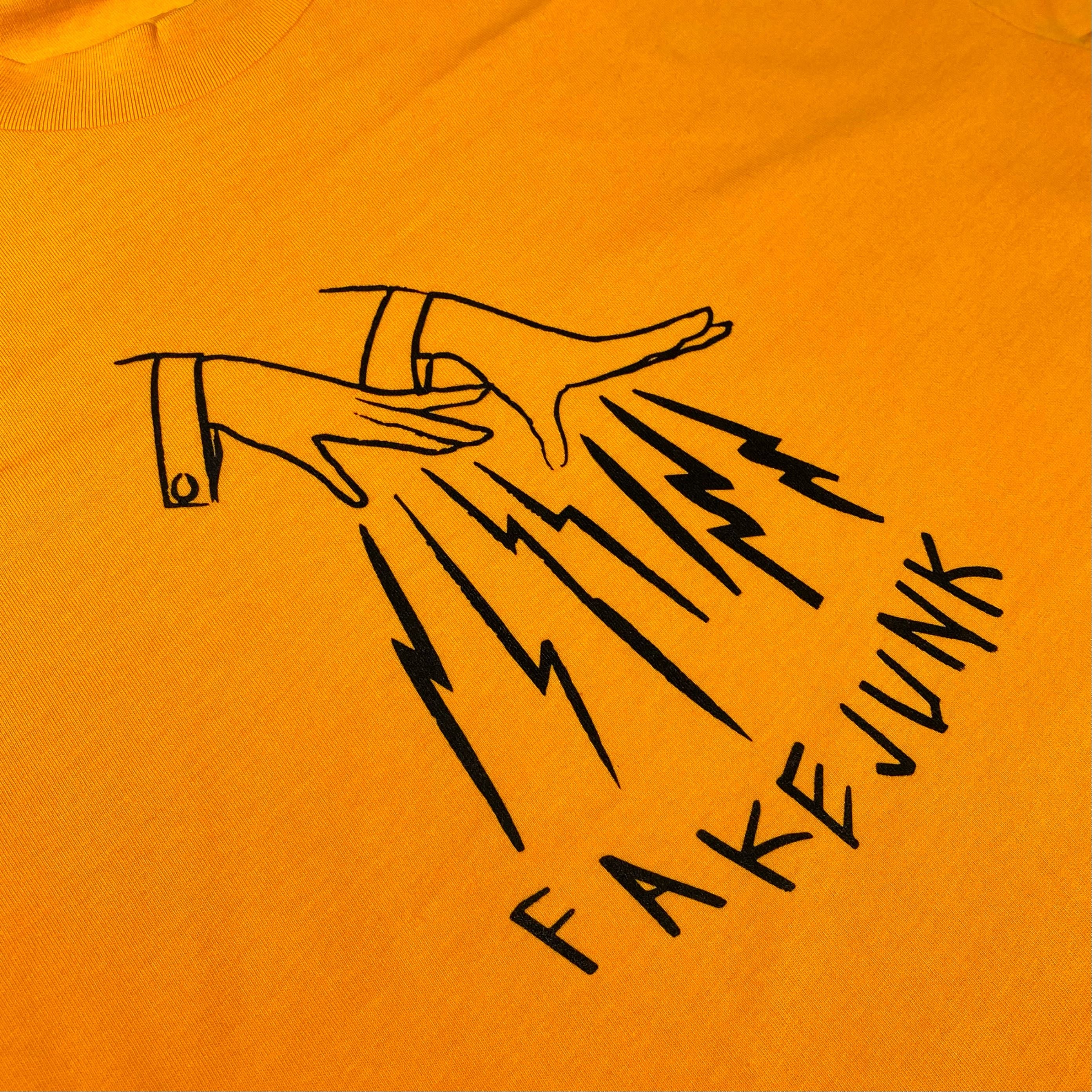 FAKE JUNK LOGO LONG SLEEVE GOLD - Image 2