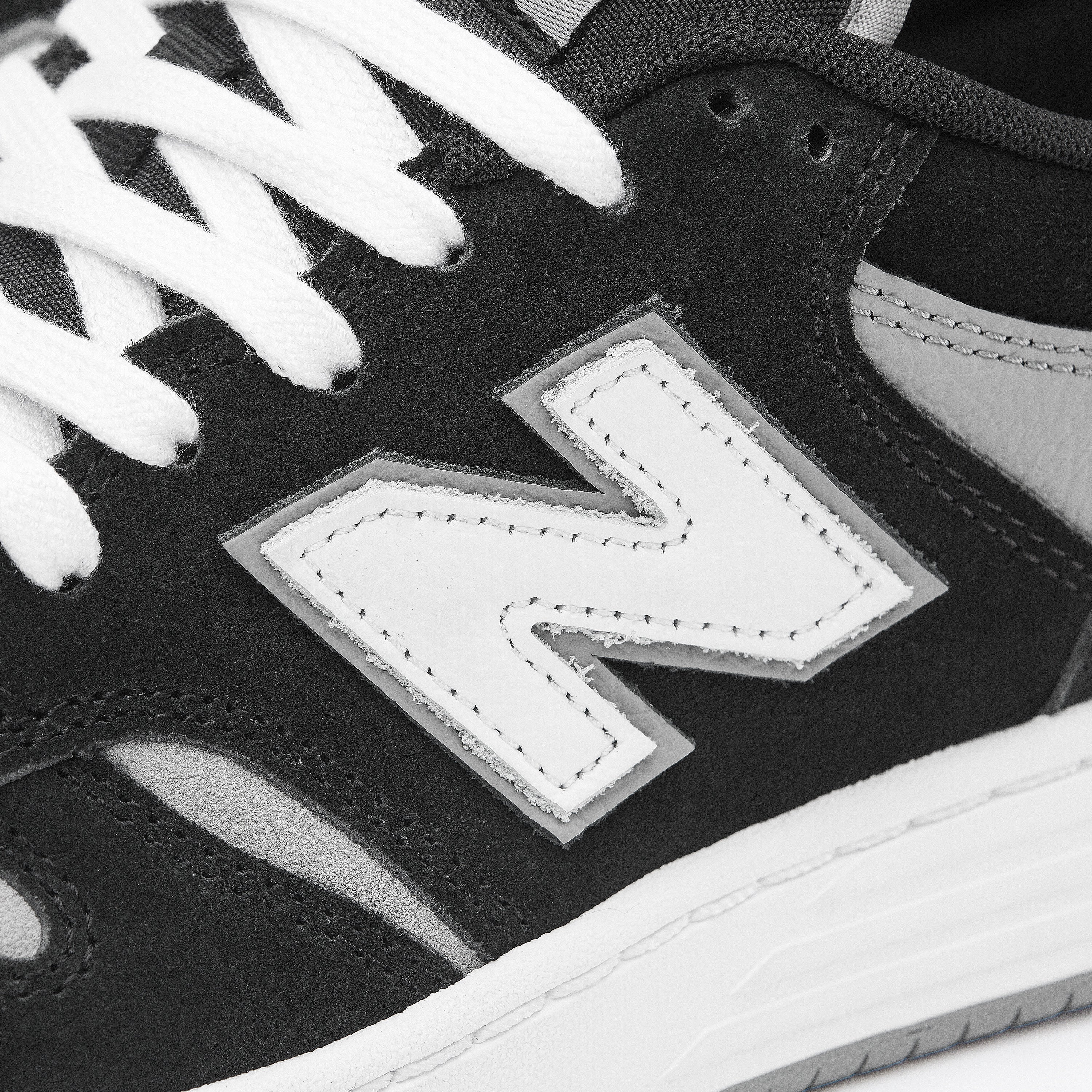 NB NUMERIC 480 SUEDE BLACK / GREY - Image 2