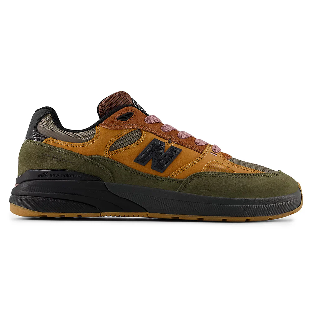 NB NUMERIC X MIKE GIGLIOTTI REYNOLDS 933 TRUE BROWN / CANDY PINK