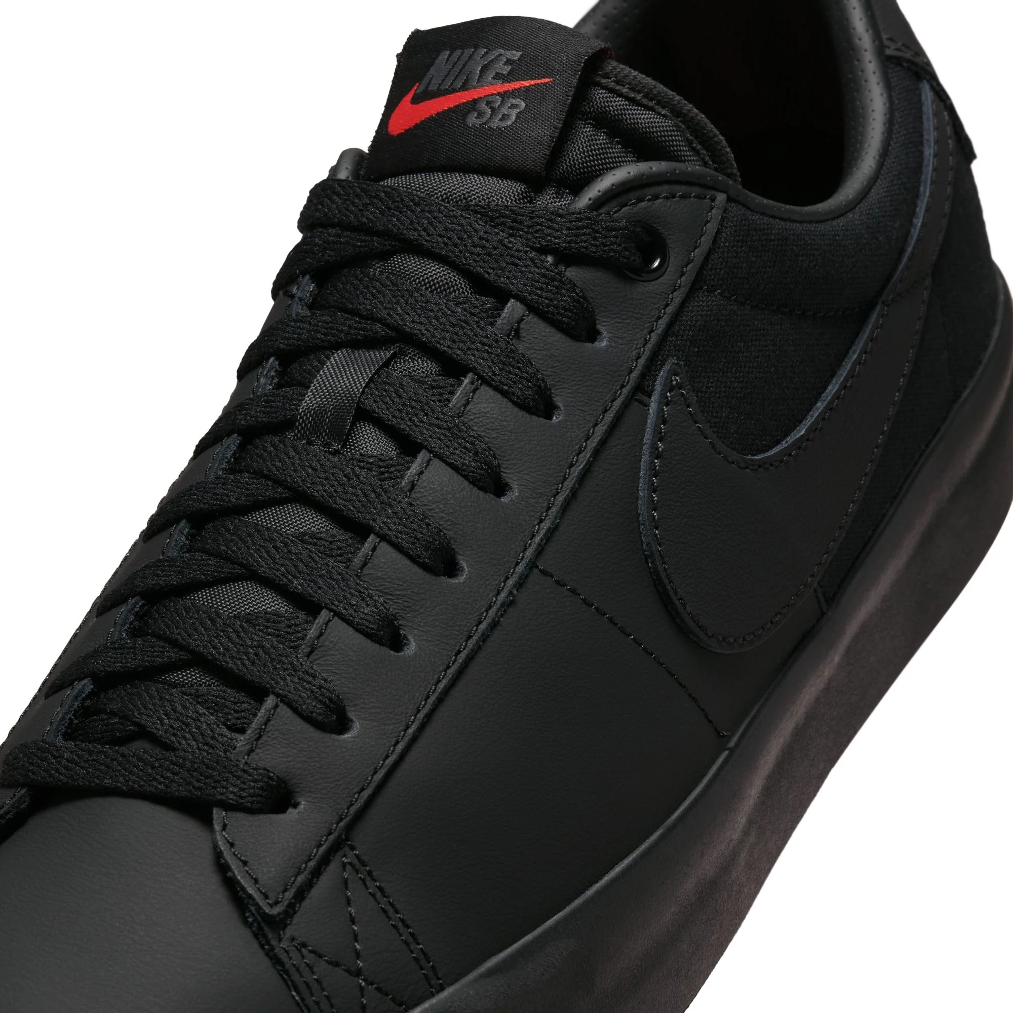 NIKE SB BLAZER LOW PRO GT BLACK / BLACK-BLACK-BLACK - Image 7