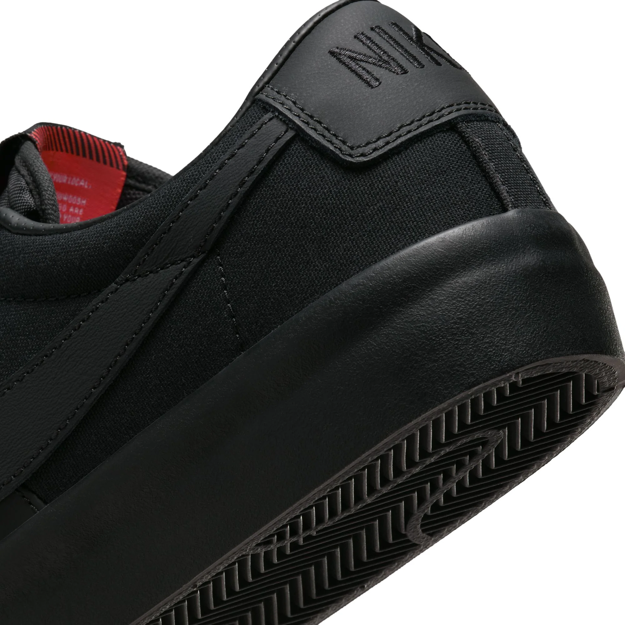 NIKE SB BLAZER LOW PRO GT BLACK / BLACK-BLACK-BLACK - Image 8
