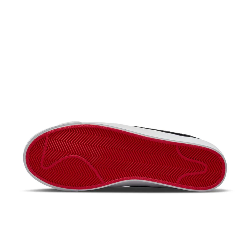 NIKE SB BLAZER LOW PRO GT PRM BLACK/ VARSITY RED - Image 2