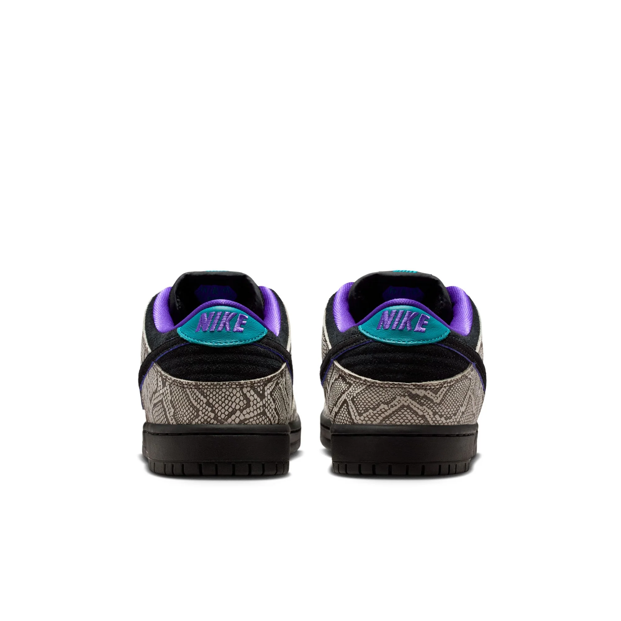 NIKE SB DASHAWN JORDAN DUNK LOW STRING / BLACK-BRIGHT SPRUCE-FIERCE PURPLE - Image 2