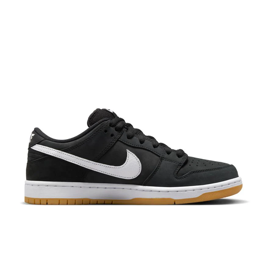 NIKE SB DUNK LOW BLACK / WHITE / GUM