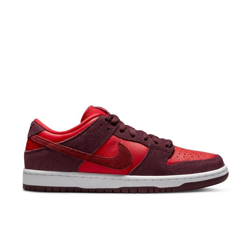 NIKE SB DUNK LOW PRO BURGUNDY CRUSH/TEAM RED-UNIVERSITY RED