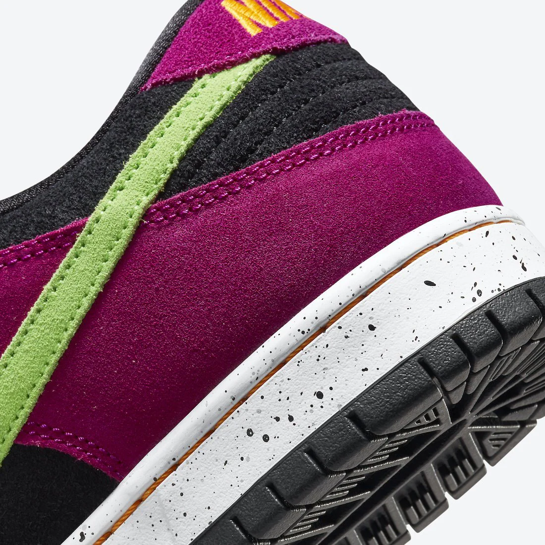 NIKE SB DUNK LOW PRO RED PLUM / CITRON-BLACK - Image 3