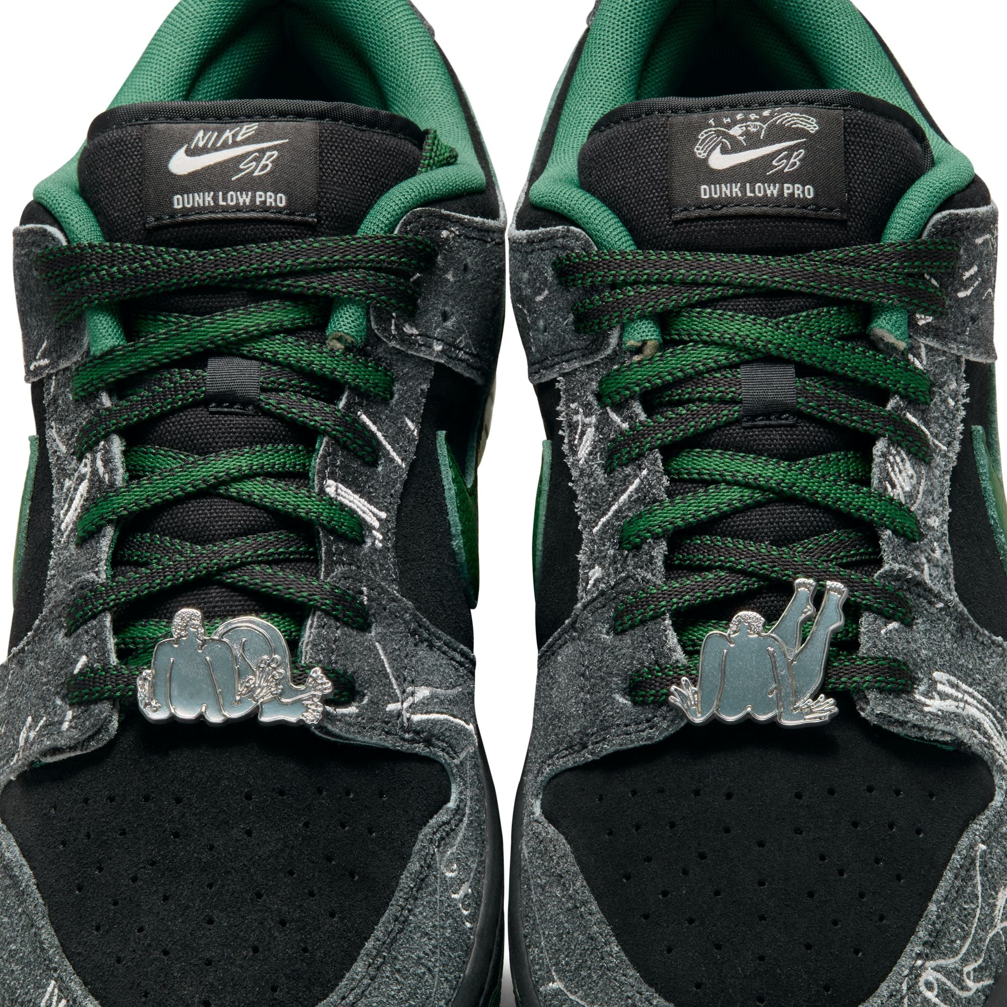 NIKE SB DUNK LOW X THERE BLACK/GORGE GREEN-SUMMIT WHITE - Image 9