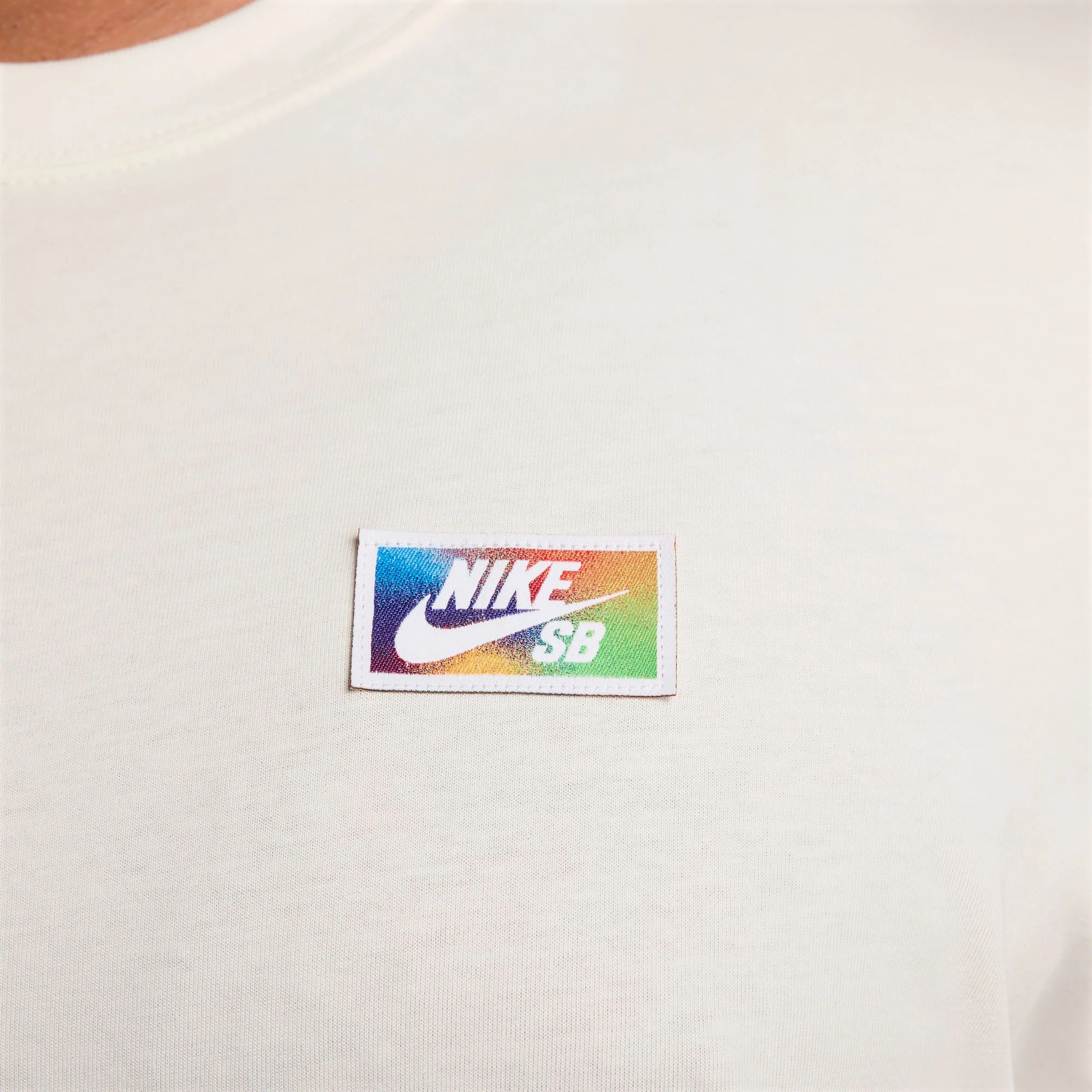 NIKE SB FORCAST SKATE TEE SAIL - Image 3