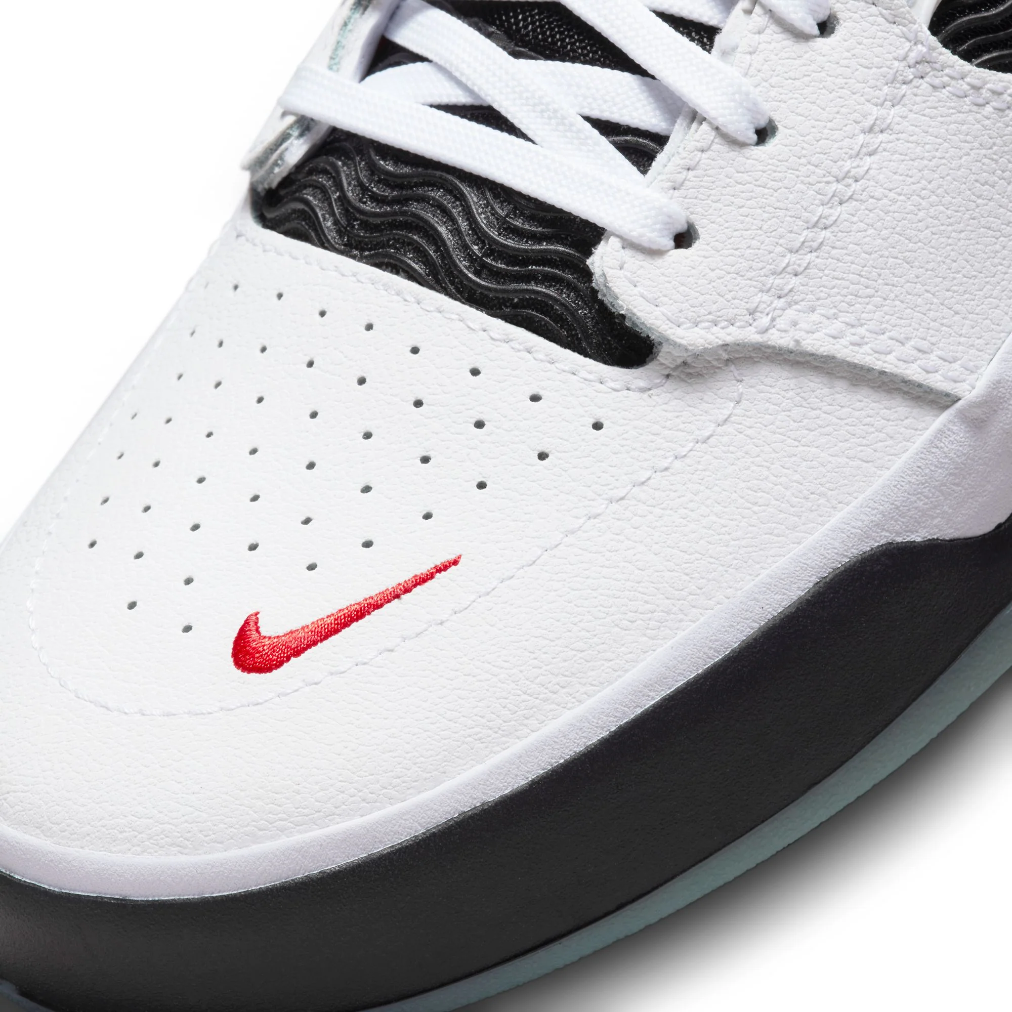 NIKE SB ISHOD PRM WHITE / BLACK / UNIVERSITY RED - Image 4