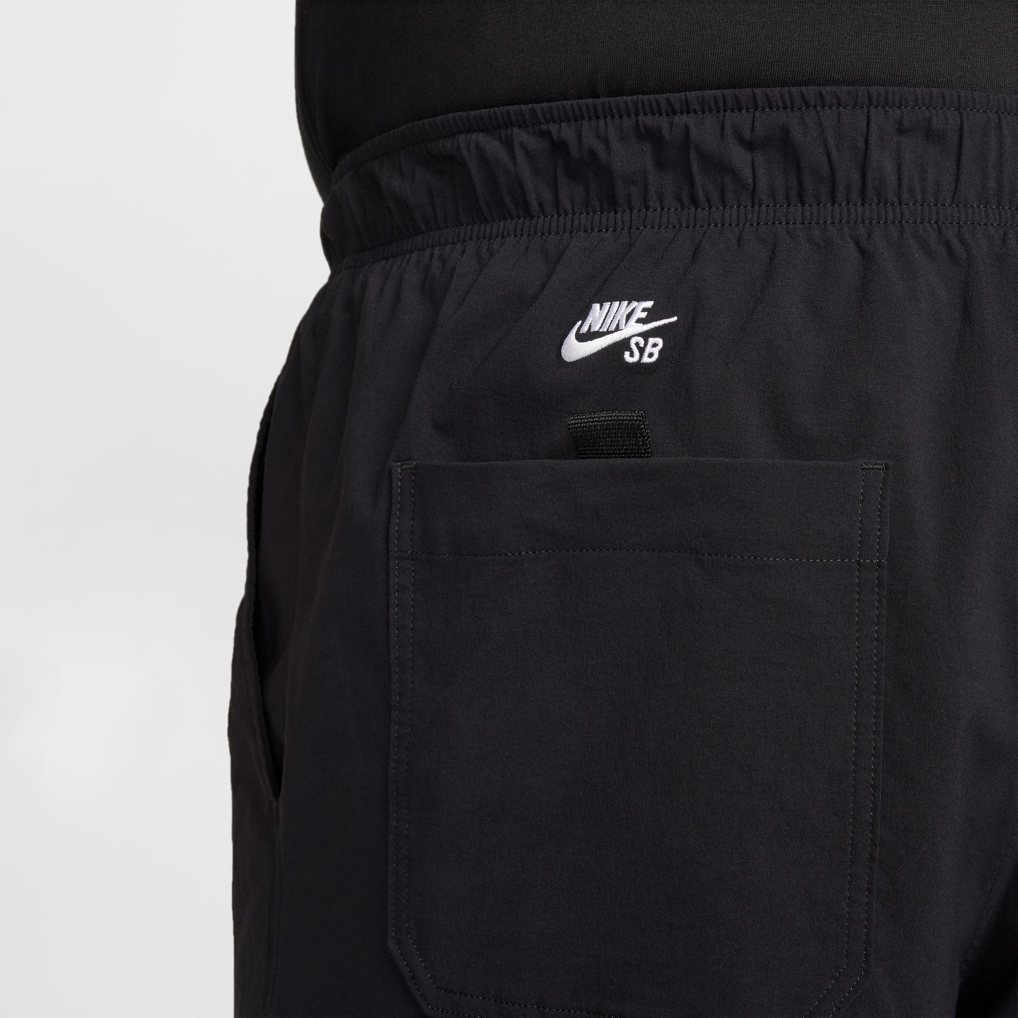 NIKE SB KEARNY CARGO SKATE PANTS BLACK - Image 6