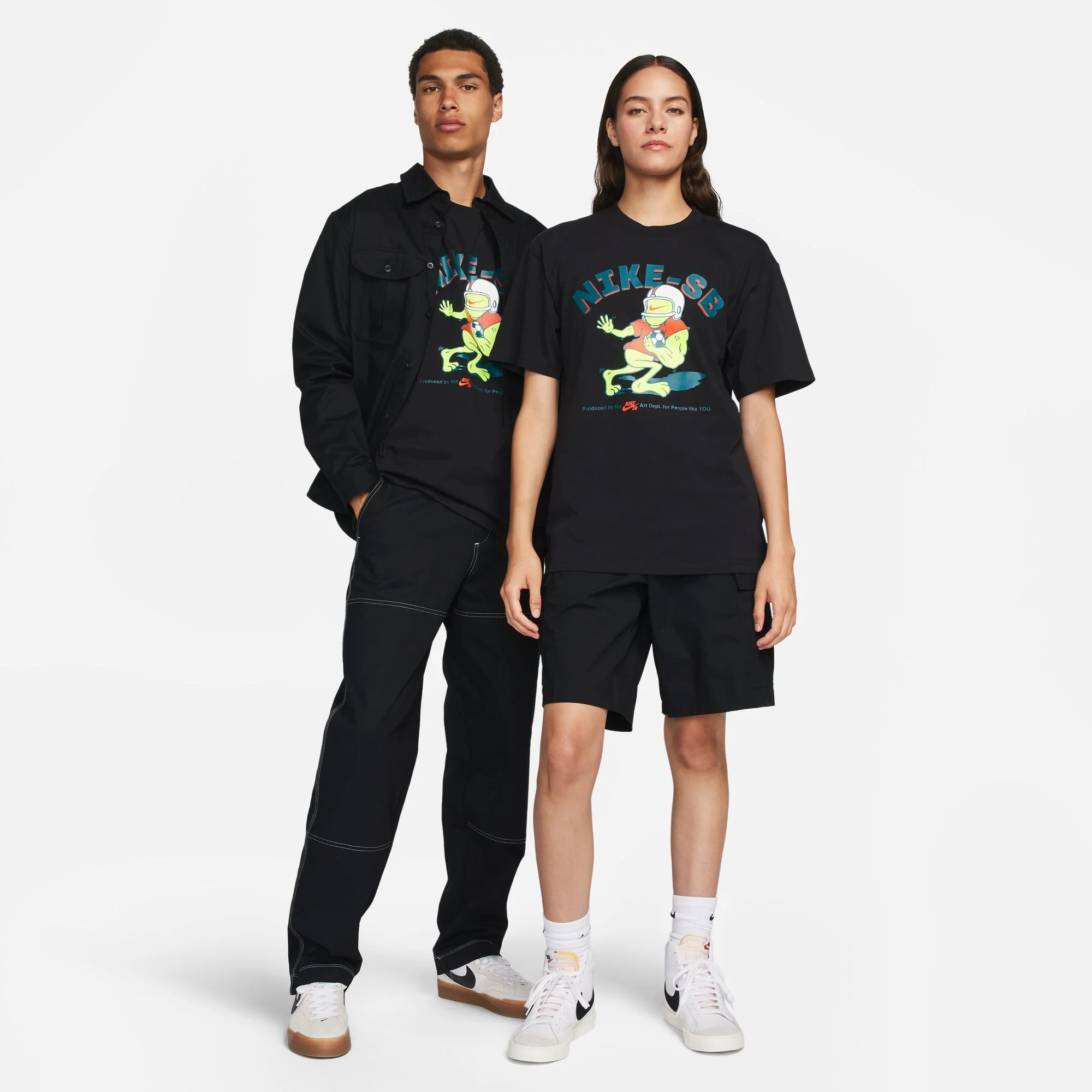 NIKE SB 'SPORTS GUY' SKATE TEE BLACK - Image 4