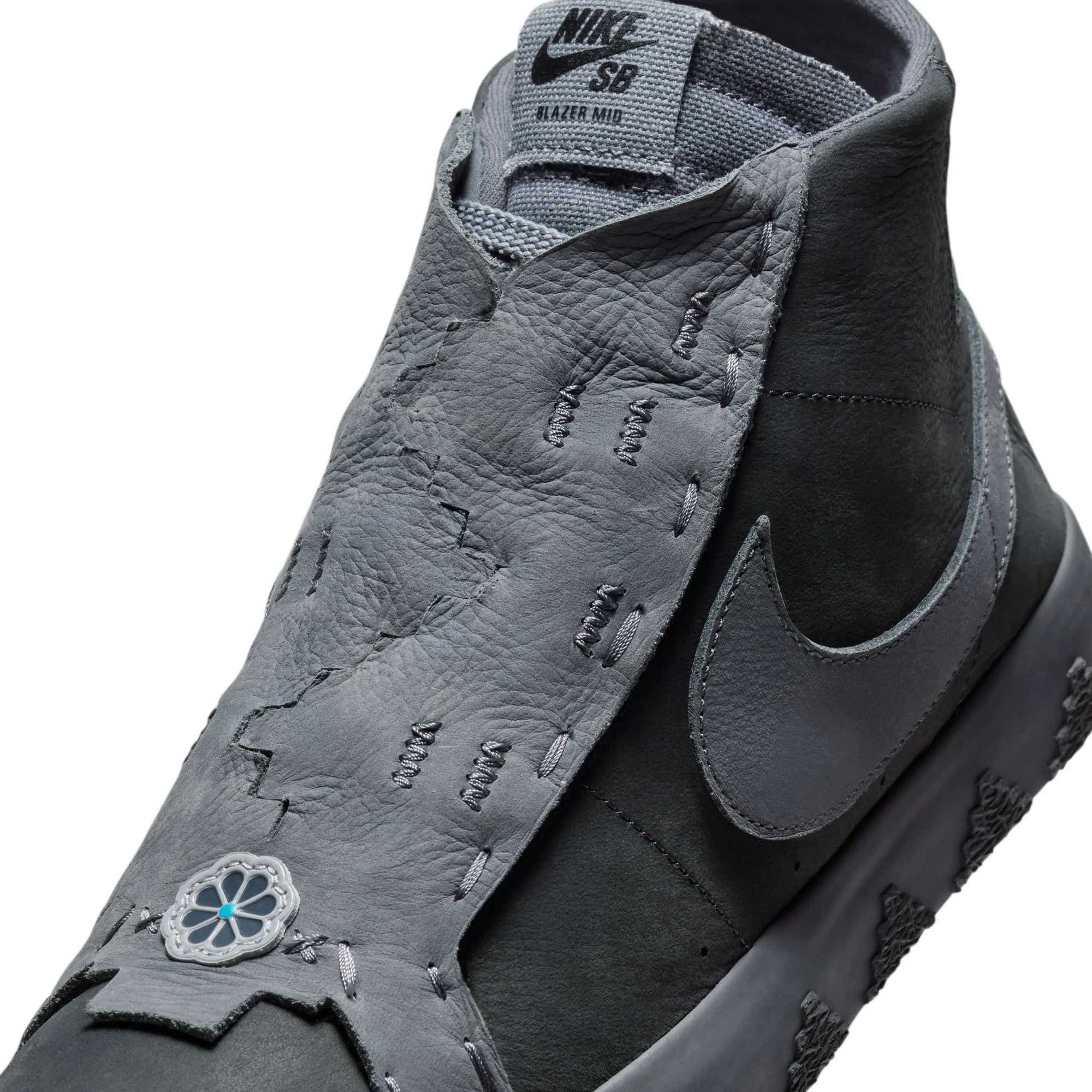NIKE SB X DI'ORR GREENWOOD BLAZER MID DECON ANTHRACITE / DARK GREY SMOKE - Image 10