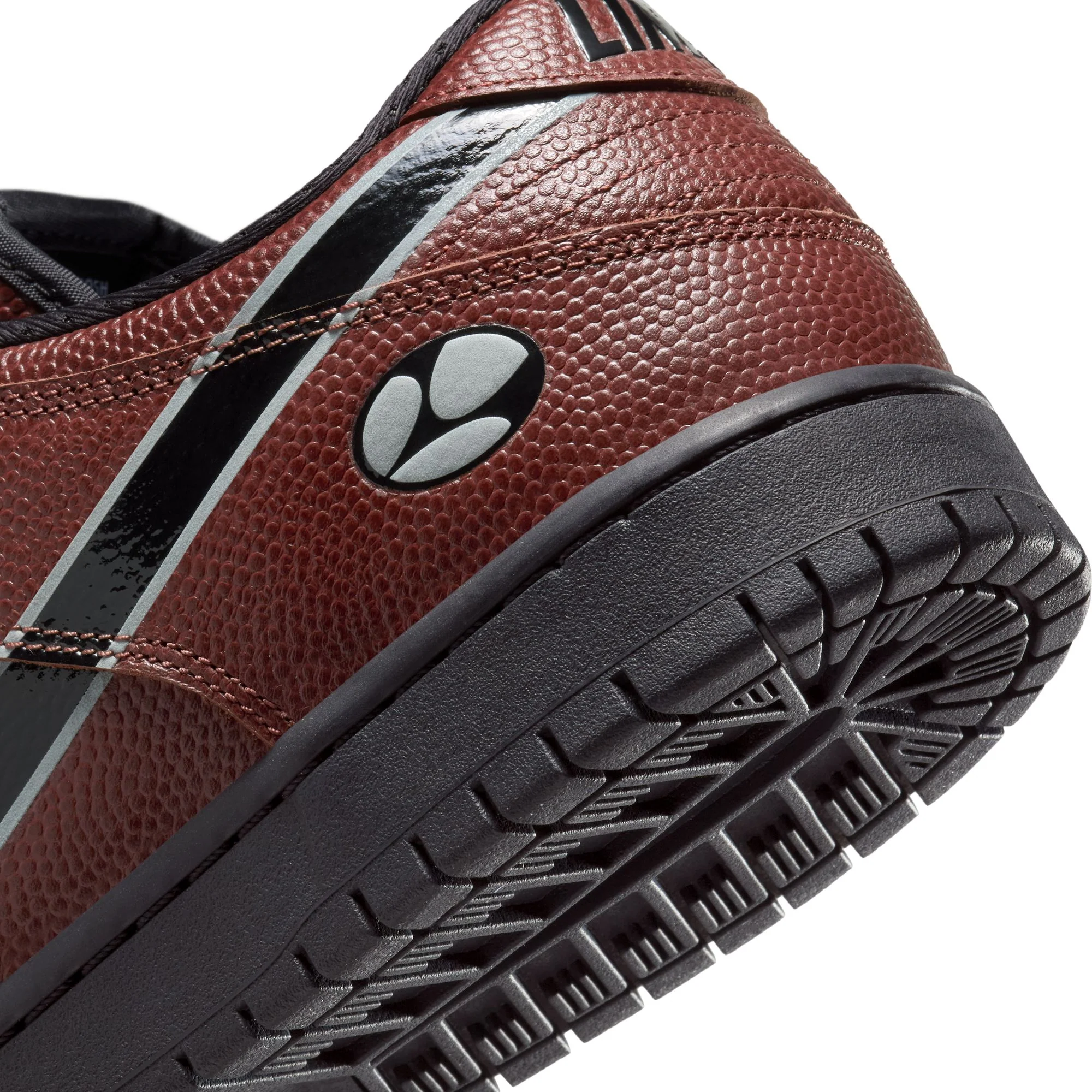 NIKE SB X LIMO DUNK LOW PRO DARK PONY / BLACK-SILVER-WHITE - Image 6