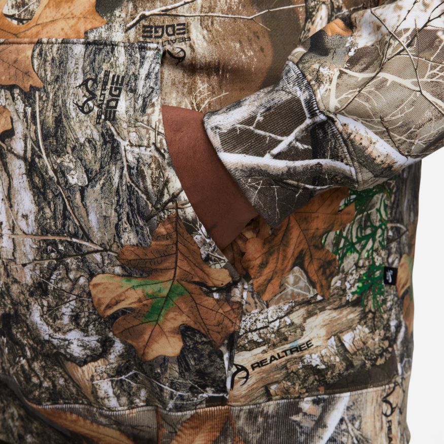NIKE SB x REALTREE® FLEECE ALLOVER CAMO HOODIE - Image 4
