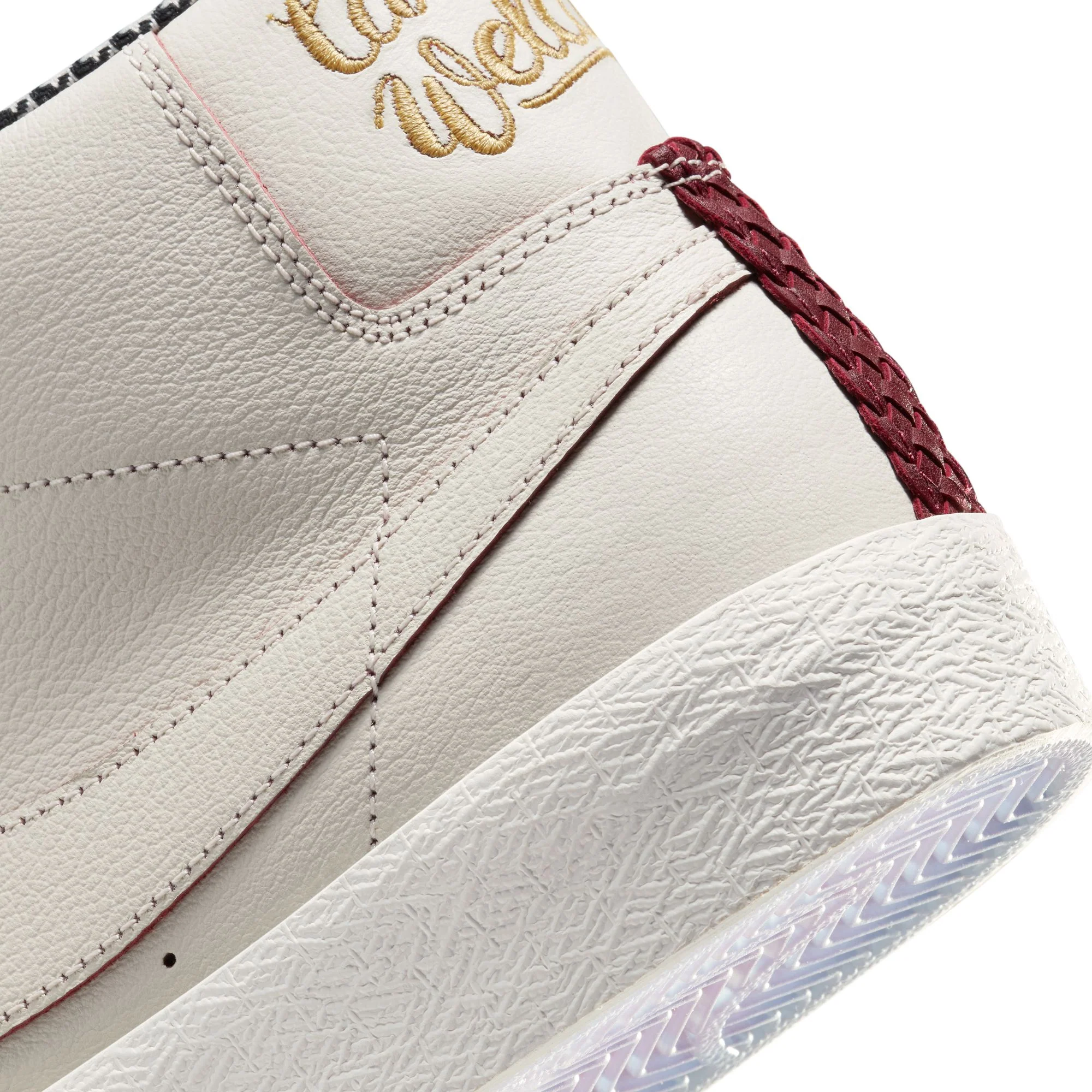 NIKE SB x WELCOME MADRID BLAZER MID SAIL/DARK BEETROOT-WHITE - Image 10