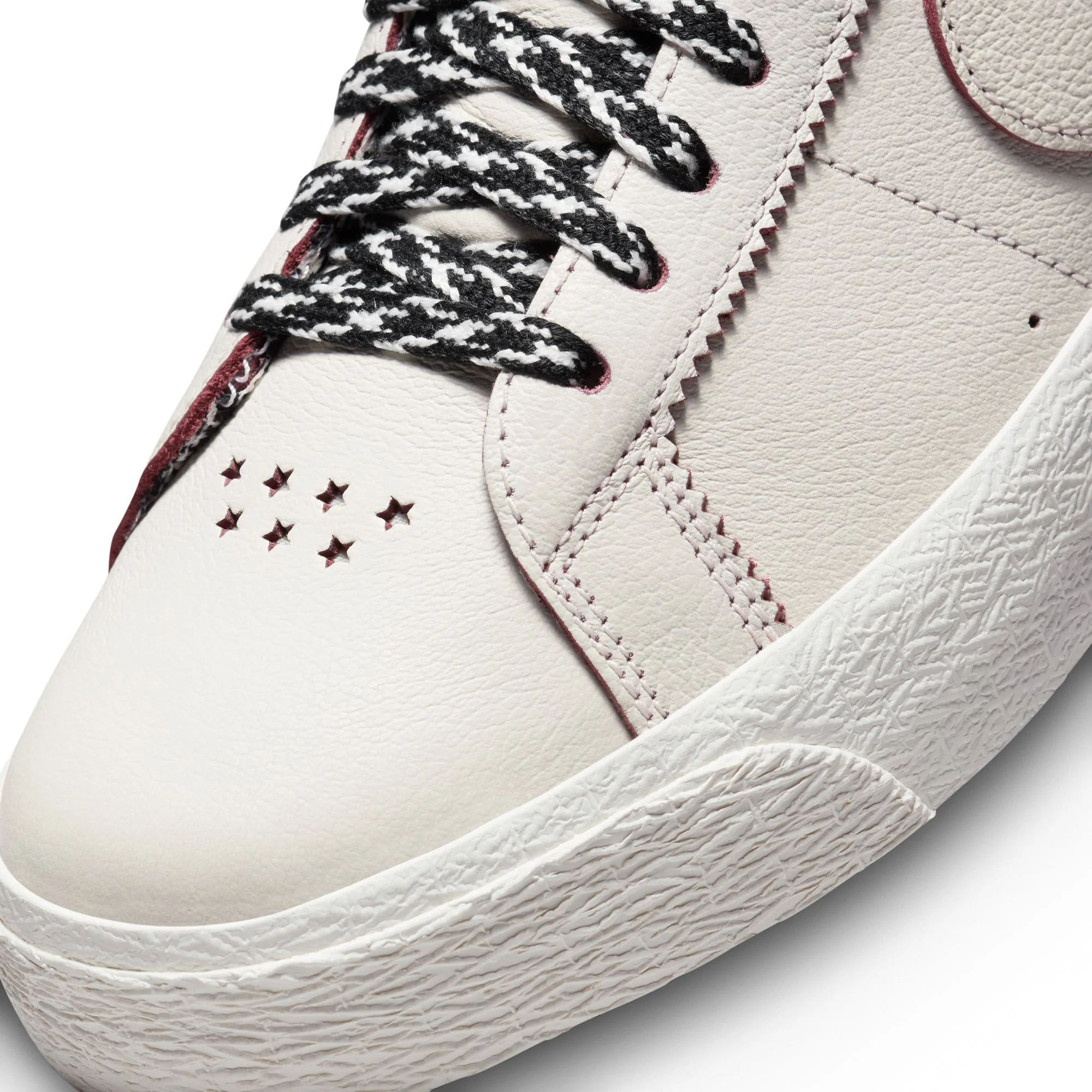 NIKE SB x WELCOME MADRID BLAZER MID SAIL/DARK BEETROOT-WHITE - Image 6
