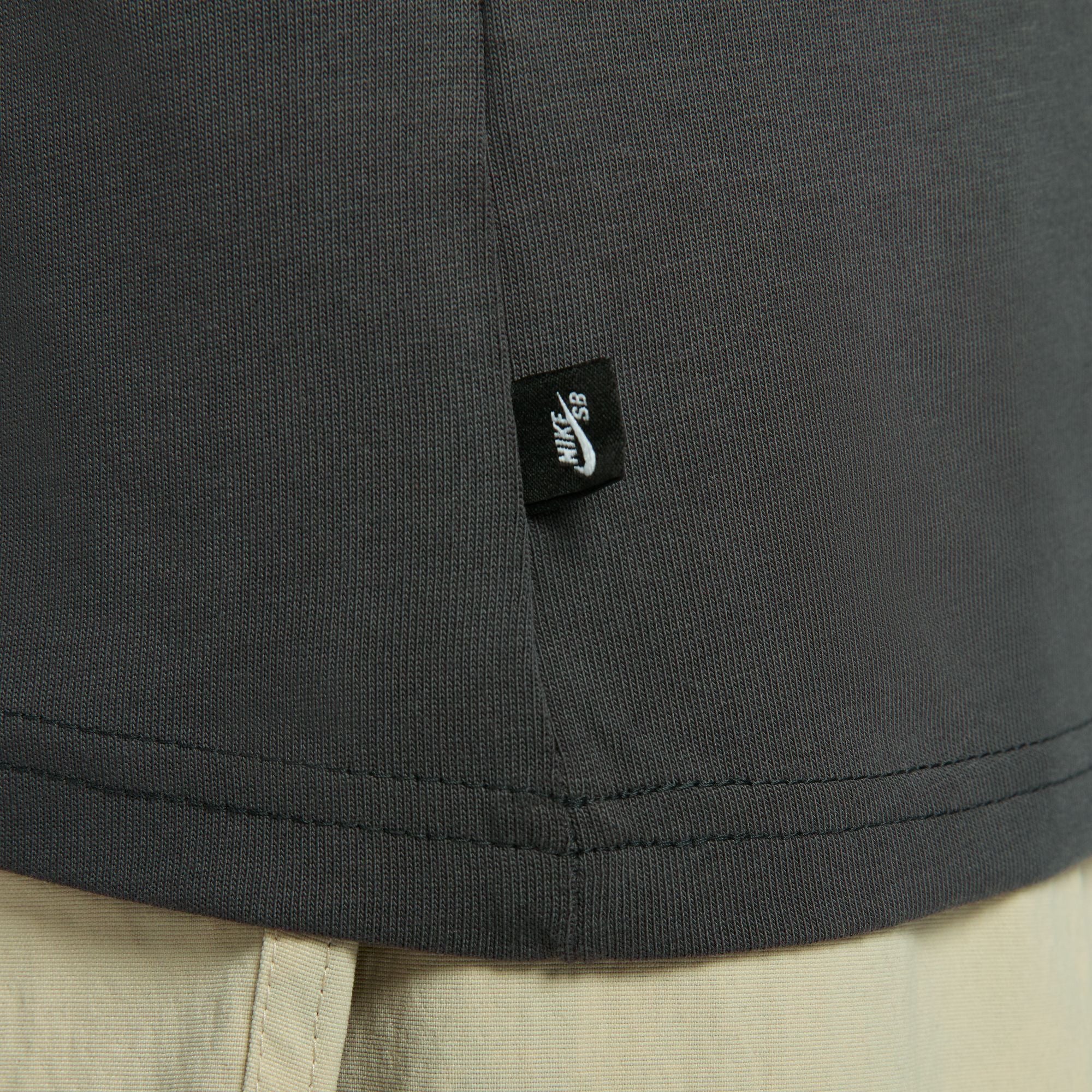 NIKE SB YUTO TEE BLACK - Image 5