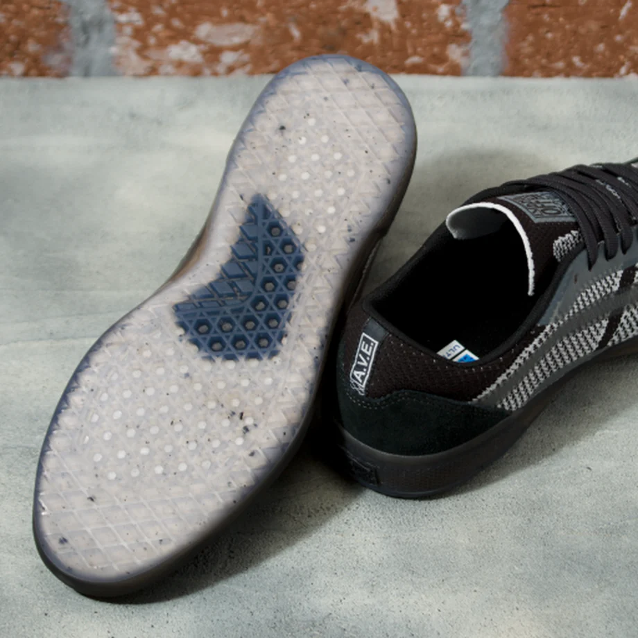 VANS AVE KNIT VCU BLACK/WHITE/FLECK - Image 4