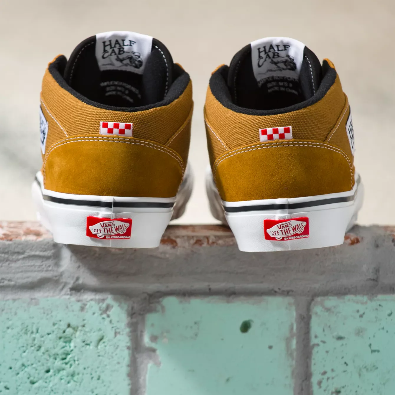 VANS REYNOLDS  SKATE HALF CAB '92 GOLDEN BROWN - Image 3