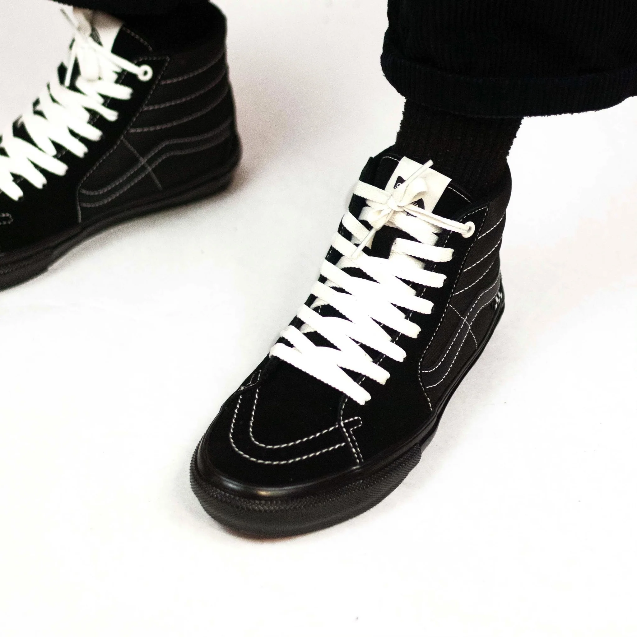 VANS SKATE SK8-HI BLACK - Image 2