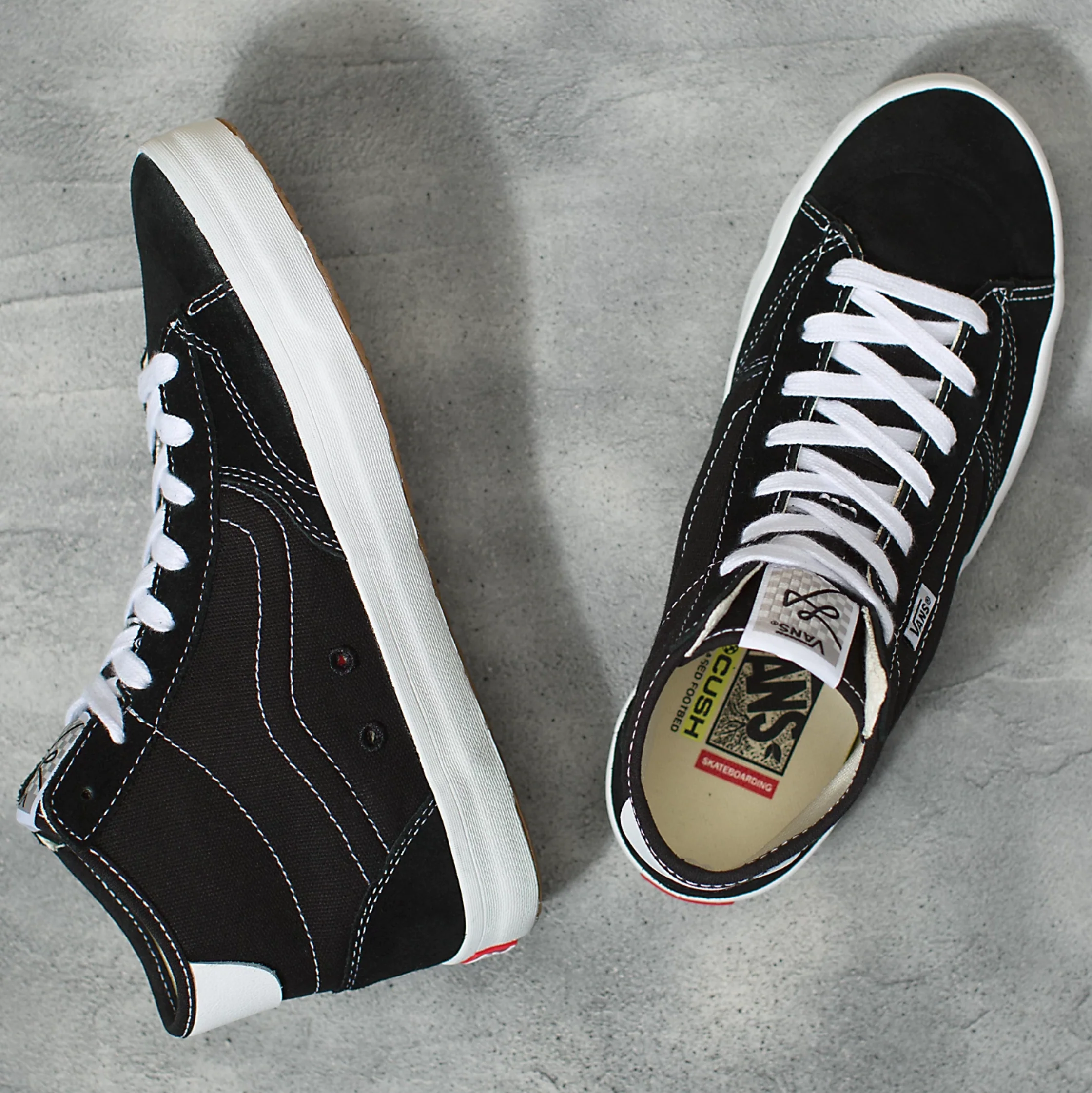 VANS THE LIZZIE BLACK / WHITE - Image 3