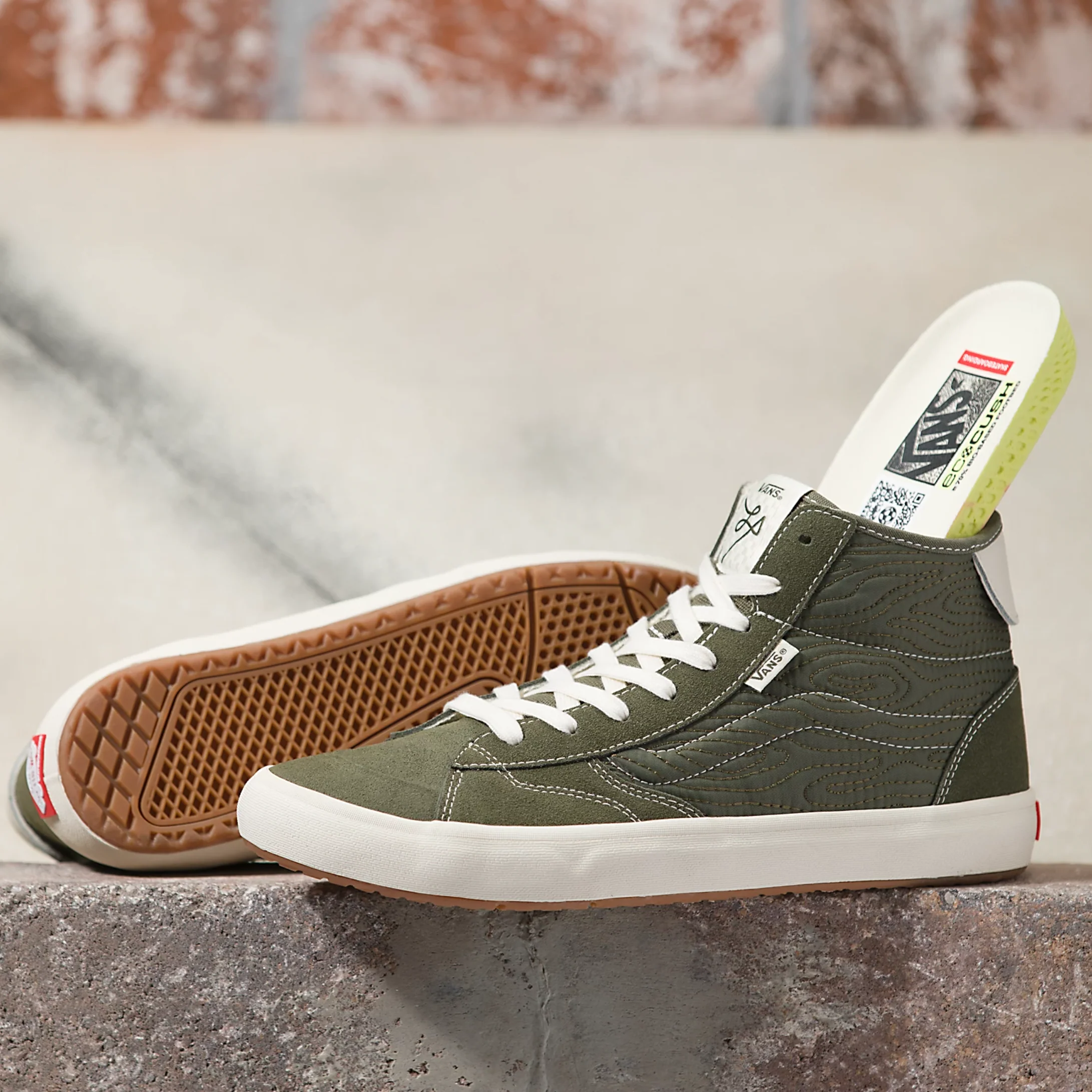 VANS THE LIZZIE QUILTED GRAPE LEAF - Image 2